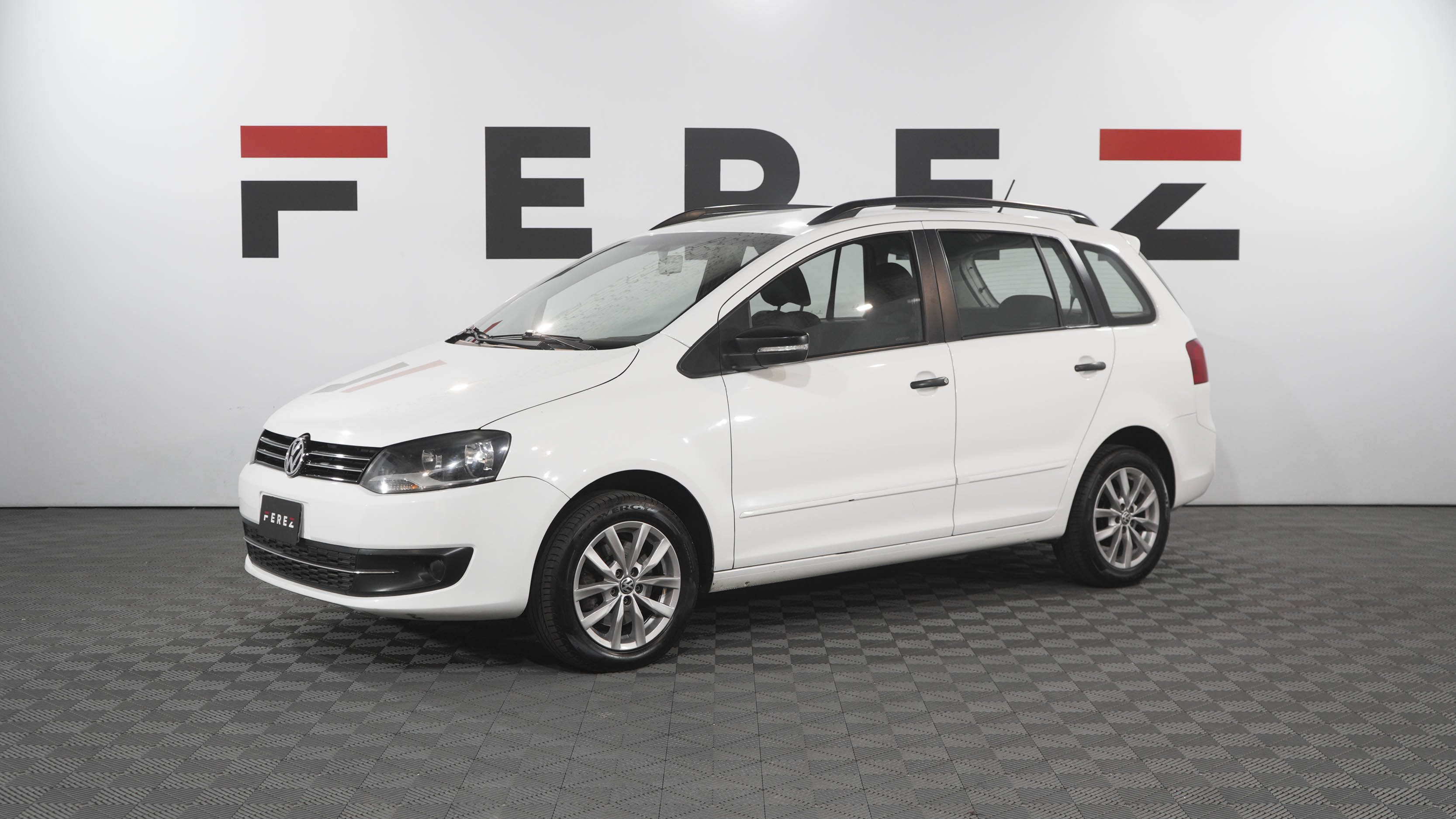 volkswagen Suran trendline 1.6 mt