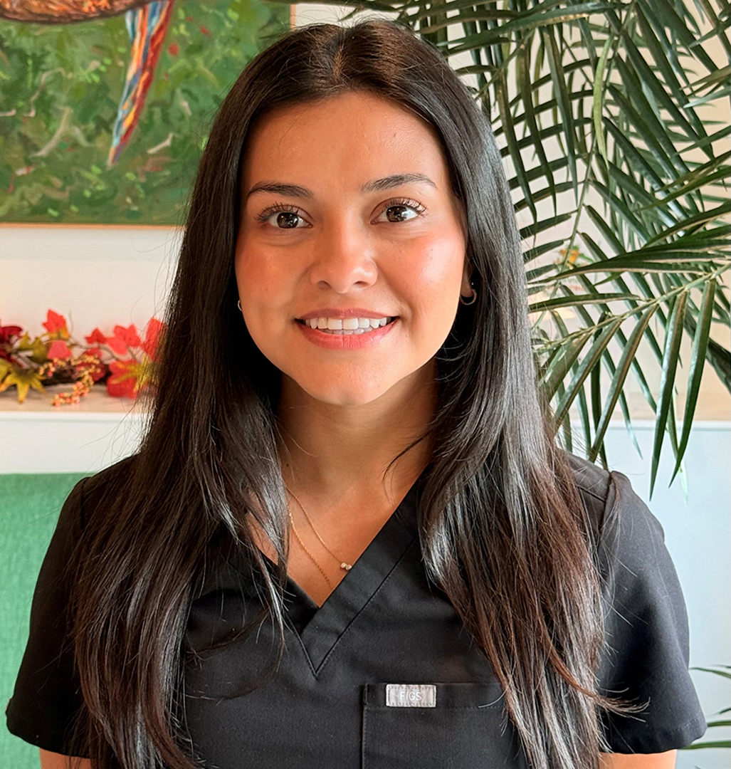 YANET - DA II headshot Asheville Pediatric Dentistry (828) 277-6788