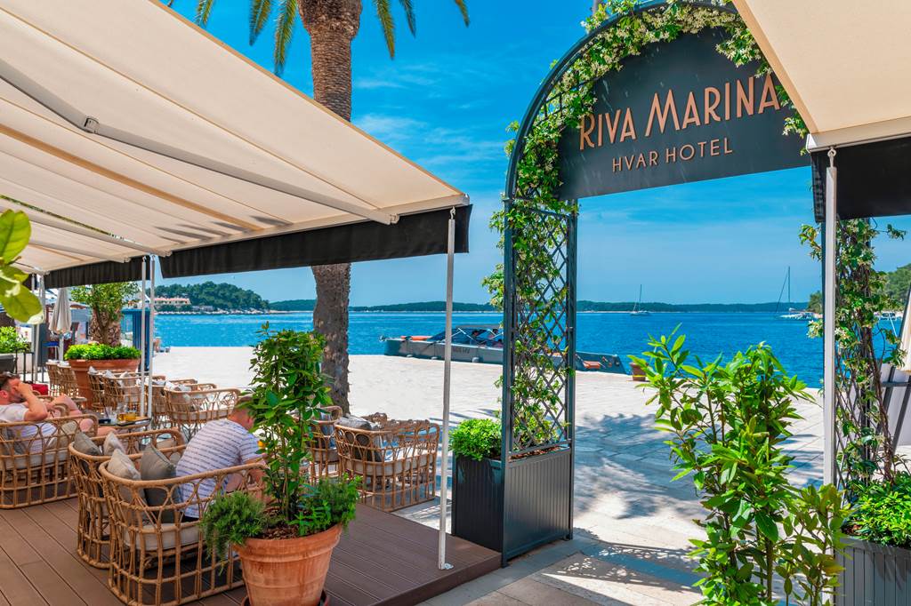 SPU_70984_Riva_Marina_Hvar_Hotel_0225_02.jpg