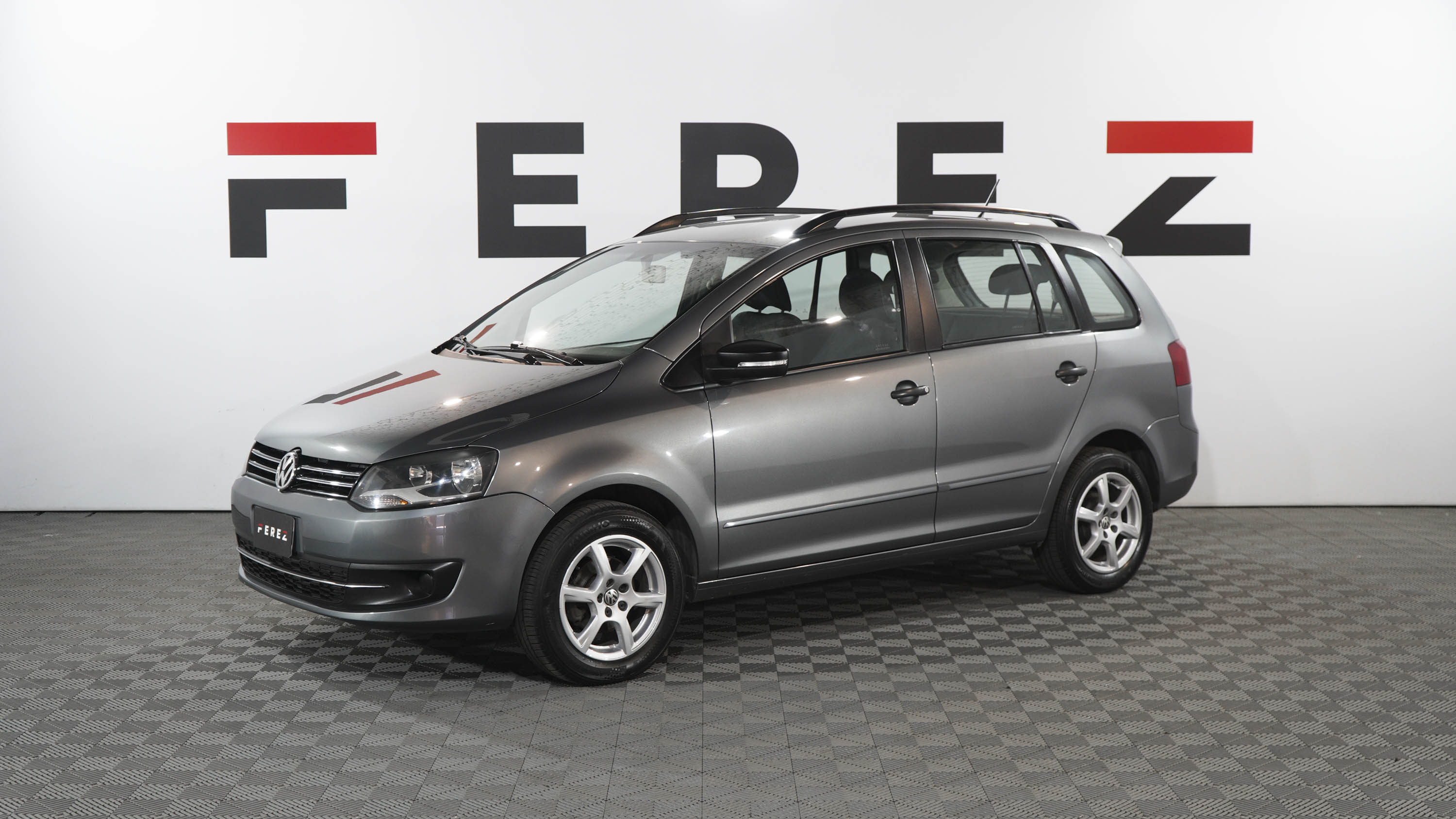 volkswagen SURAN TRENDLINE 1.6 MT