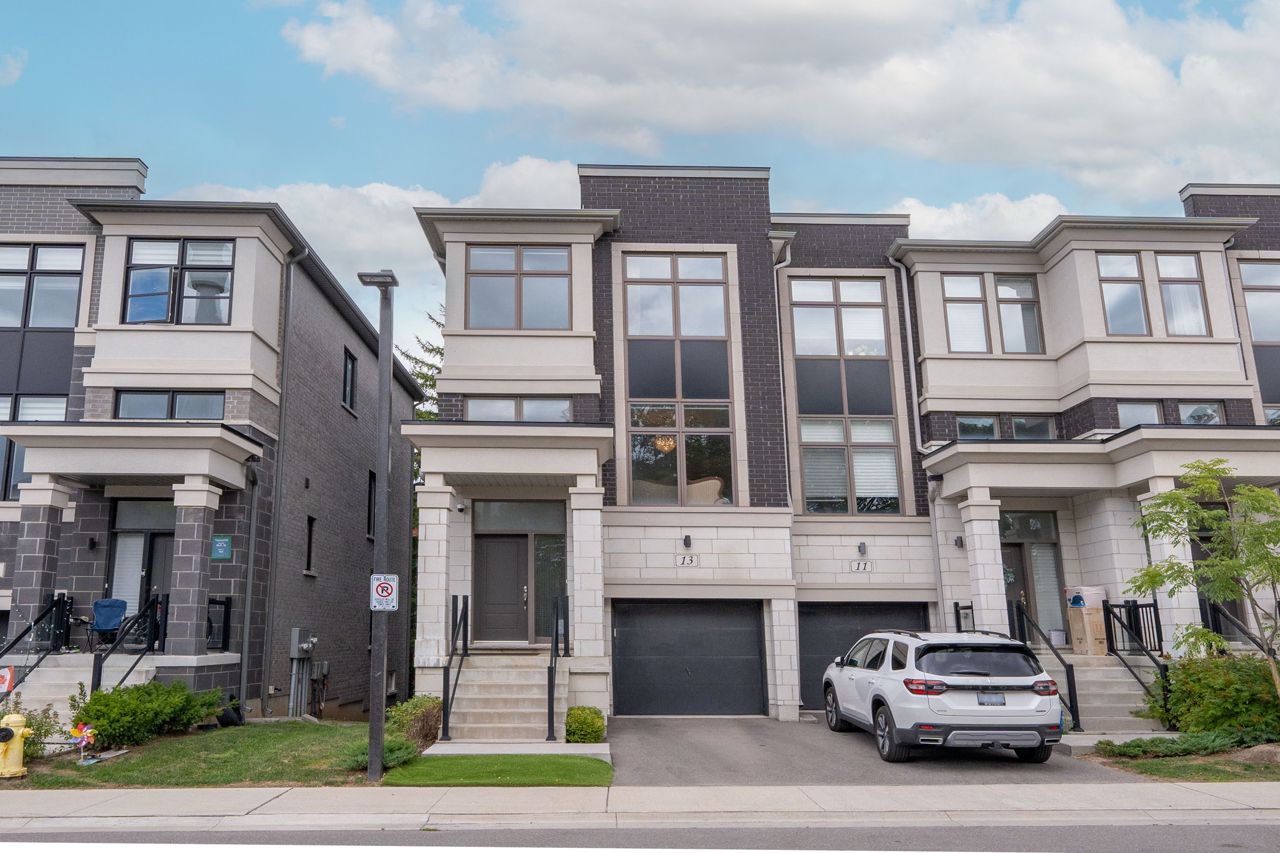 13 Armillo Pl, Markham