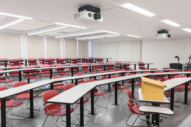 BUCH B313 - Image Gallery 1