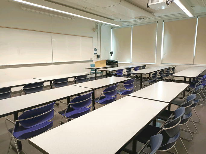 BUCH D228 - Image Gallery 1