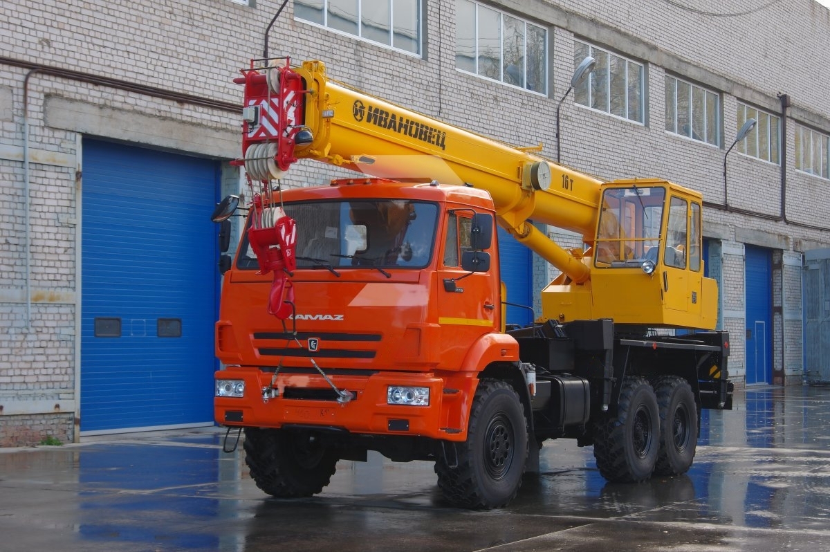 Аренда крана 16 тонн 18 метров Ивановец КС-35714К-2