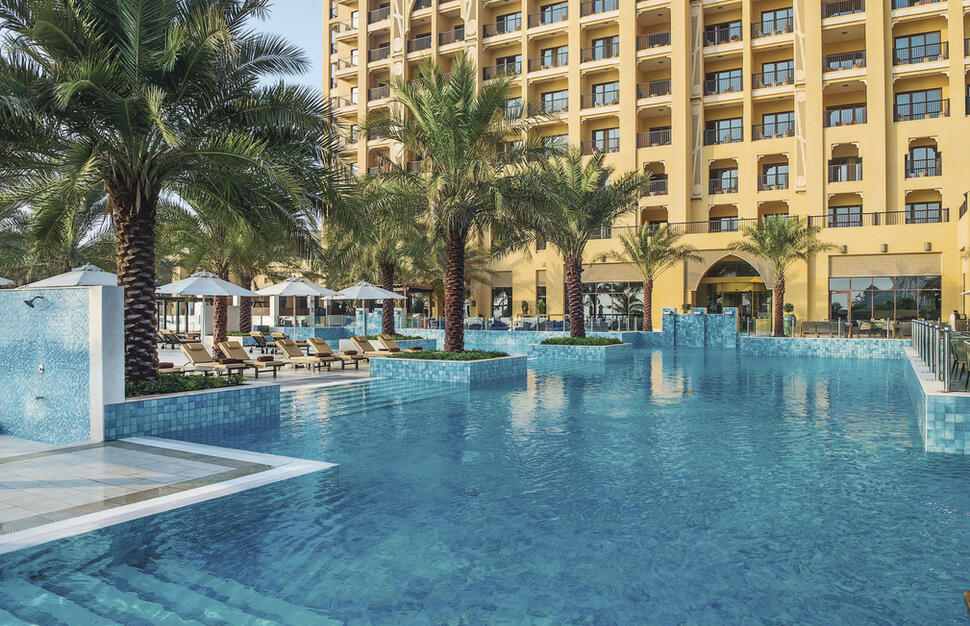 DoubleTree-by-Hilton-Resort-Spa-Marjan-Island-10.jpg