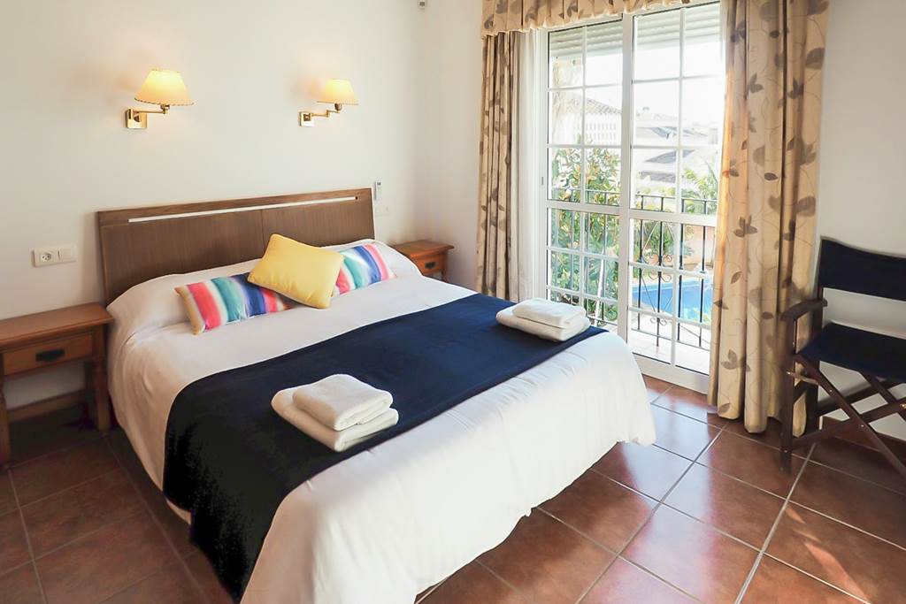 AGP_88530_Villa_Buganvilla_Nerja_1124_03.jpg