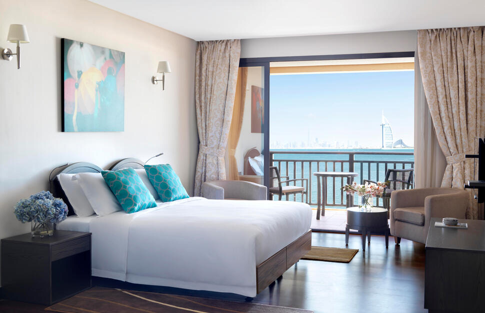Anantara-The-Palm-Dubai-Resort-1.jpg