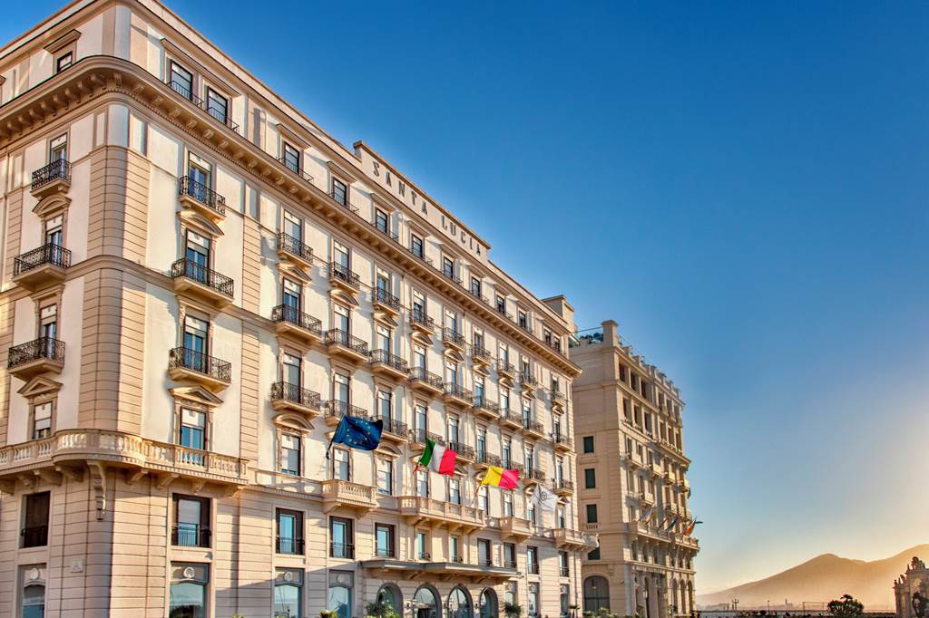 NAP_81940_Grand_Hotel_Santa_Lucia_0724_04.jpg