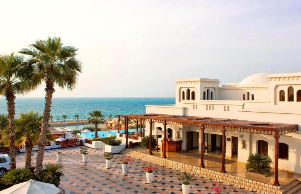 The-Cove-Rotana-Resort-2.jpg