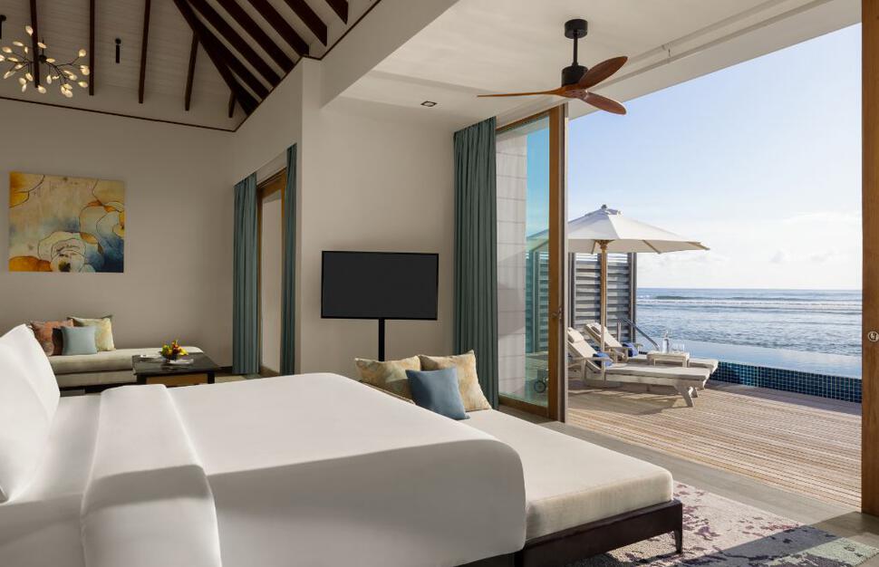 Radisson-Blu-Resort-Maldives-24.jpg