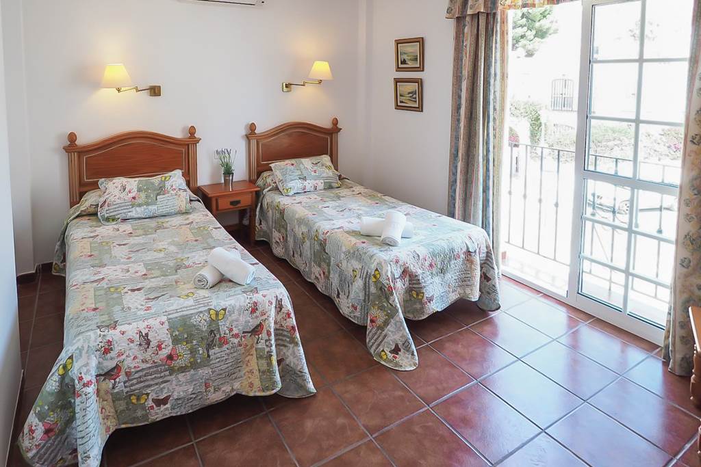 AGP_88530_Villa_Buganvilla_Nerja_1124_04.jpg