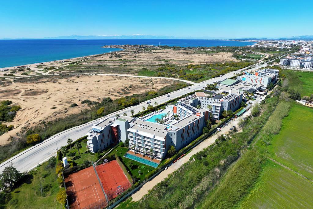 AYT_82525_Barut_GOIA_formerly_Barut_Sunwing_Side_Beach_0424_46.jpg