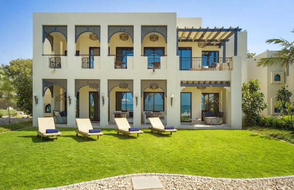 Hilton-Ras-Al-Khaimah-Beach-Resort-1.jpg