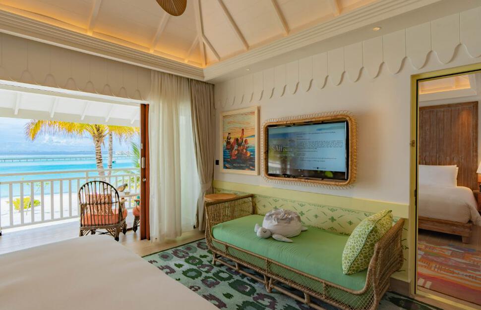 SAii-Lagoon-Maldives-Curio-Collection-by-Hilton-15.jpg