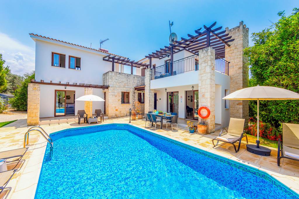 PFO_86872_Villa_Ay_Kyriaki_Paphos_0724_01.jpg