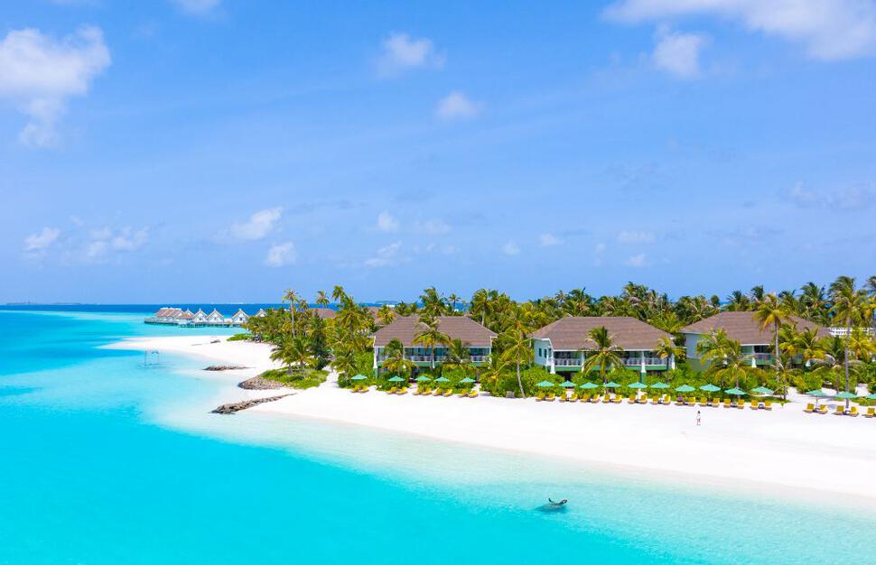 SAii-Lagoon-Maldives-Curio-Collection-by-Hilton-1.jpg