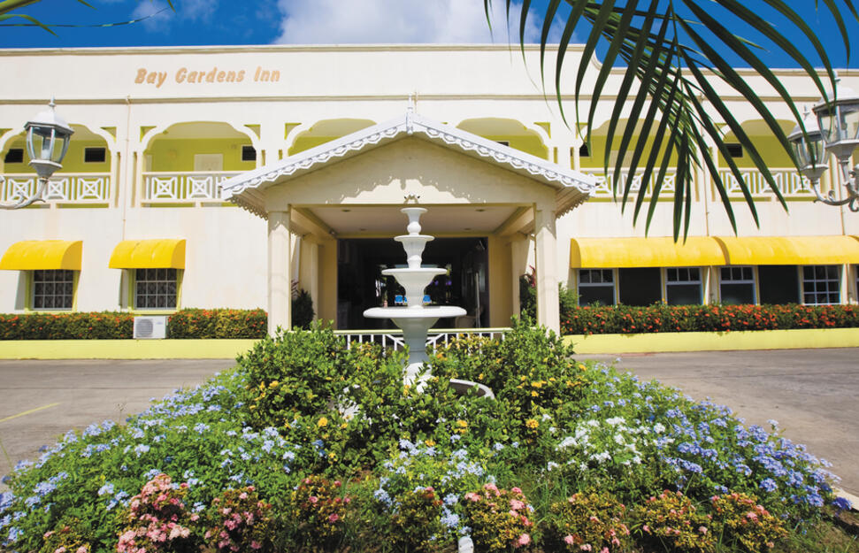 Bay-Gardens-Inn-6.jpg