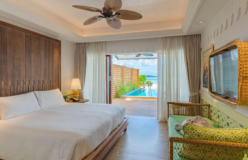 SAii-Lagoon-Maldives-Curio-Collection-by-Hilton-18.jpg