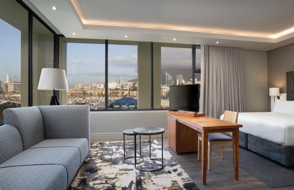 Protea-Hotel-by-Marriott-Cape-Town-Waterfront-Breakwater-Lodge-5.jpg