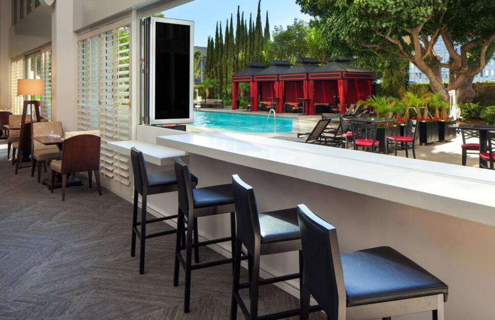 Sheraton-Gateway-Hotel-Los-Angeles-Airport-12.jpg
