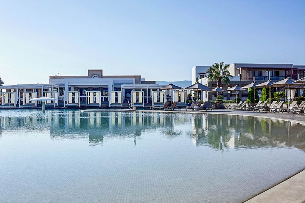 KGS_69605_Pelagos_Suites_Hotel_&_Spa_1124_02.jpg
