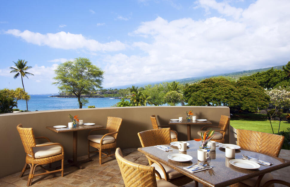 The-Outrigger-Kona-Resort-Spa-13.jpg