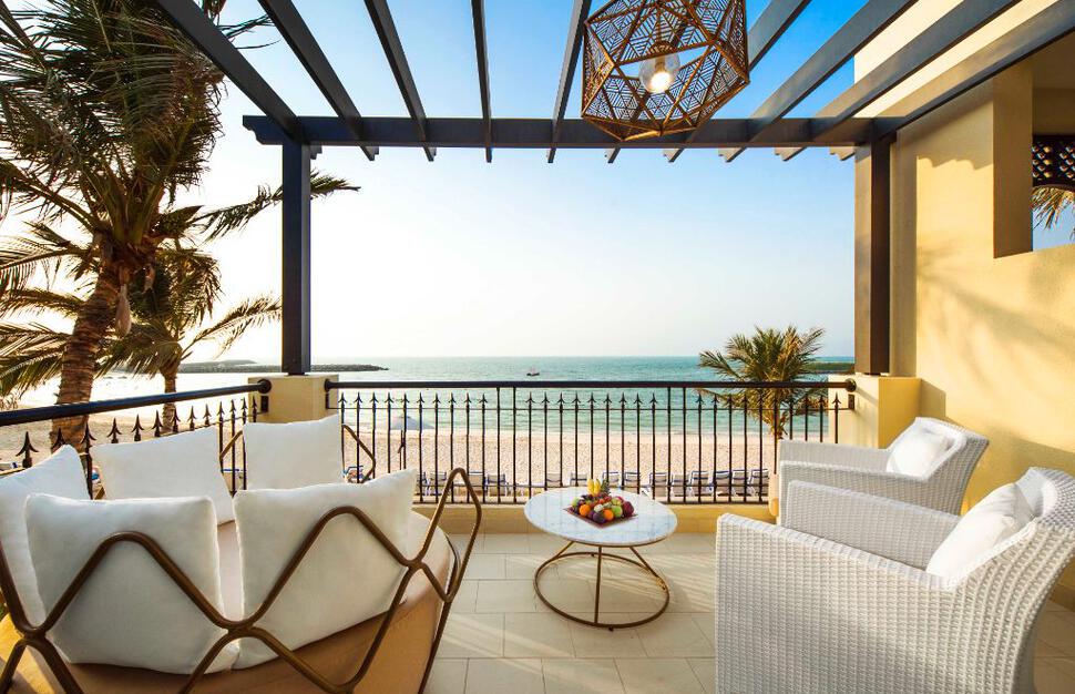 Hilton-Ras-Al-Khaimah-Beach-Resort-8.jpg