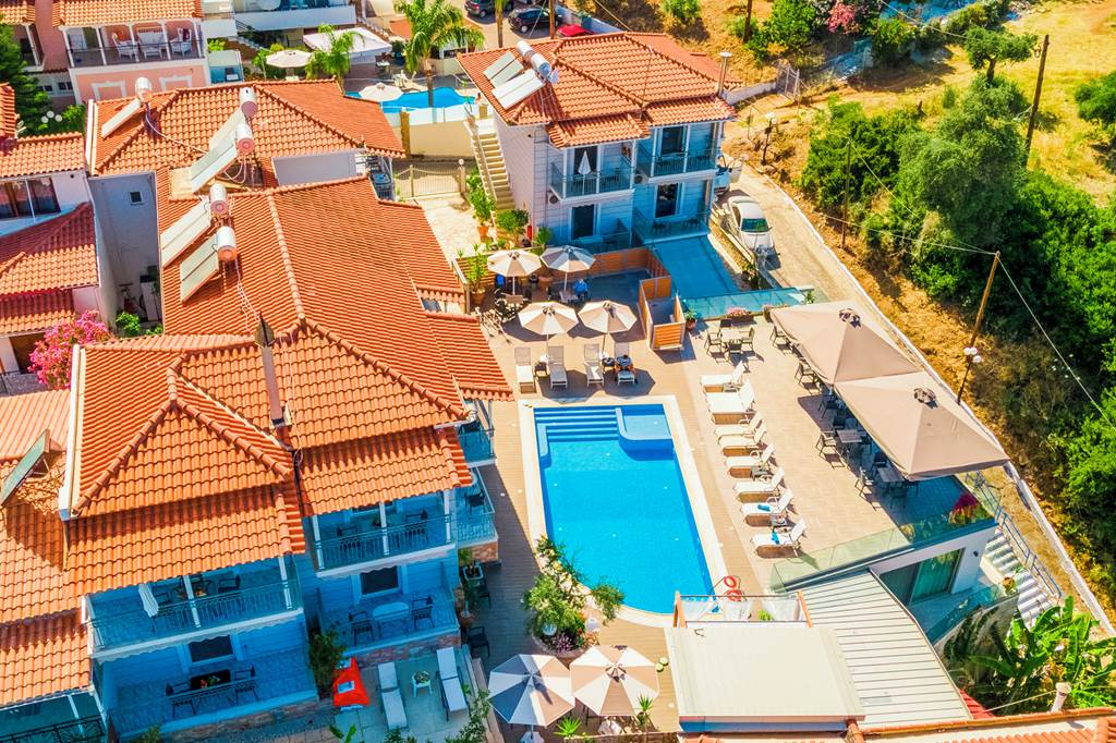 KLX_84319_Panorama_Apartments_Peloponnese_0523_02.jpg