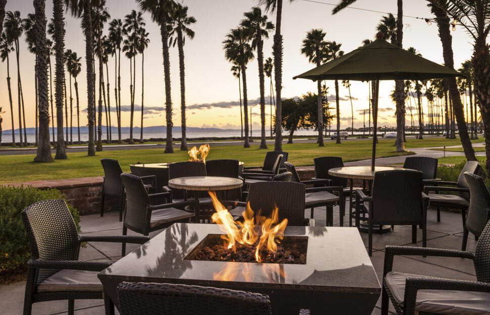 Hilton-Santa-Barbara-Beachfront-Resort-11.jpg