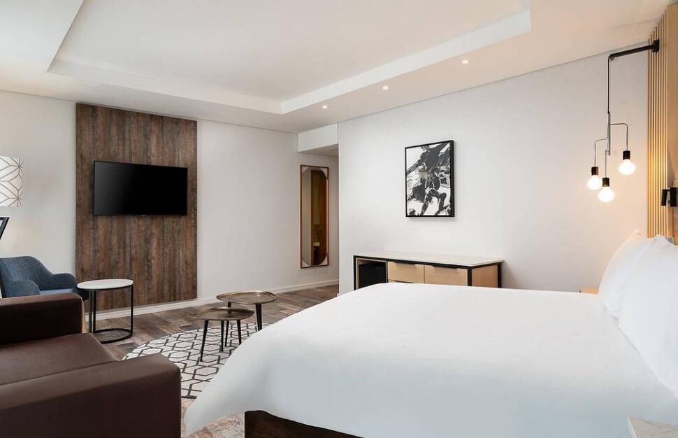 Protea-Hotel-by-Marriott-Johannesburg-Wanderers-7.jpg