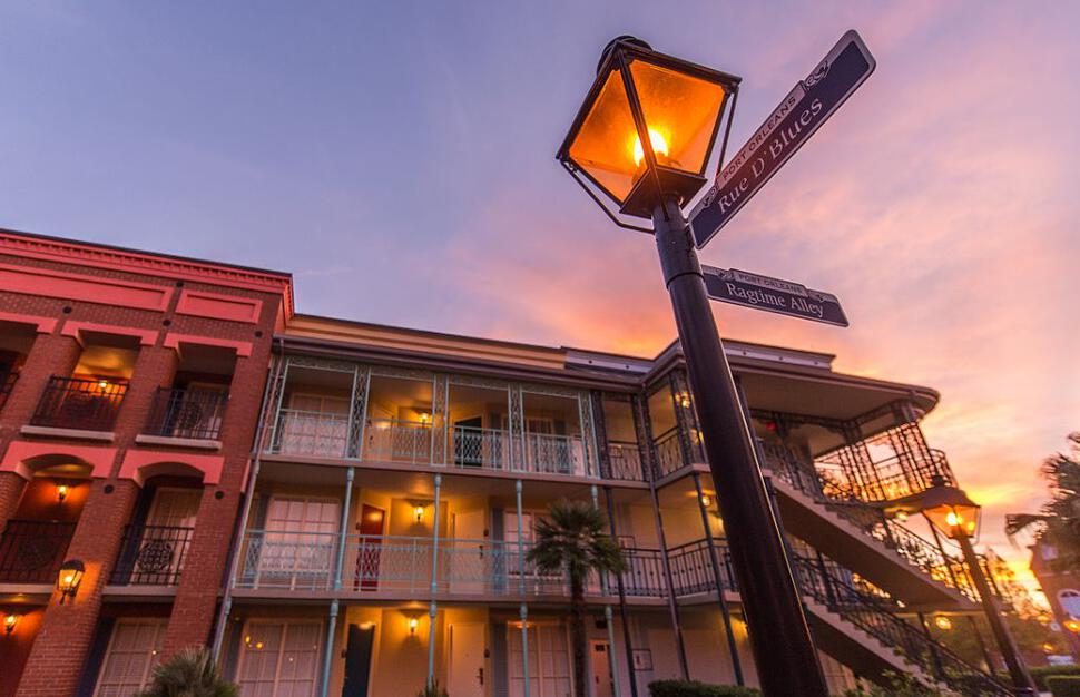 Disneys-Port-Orleans-Resort-French-Quarter-5.jpg