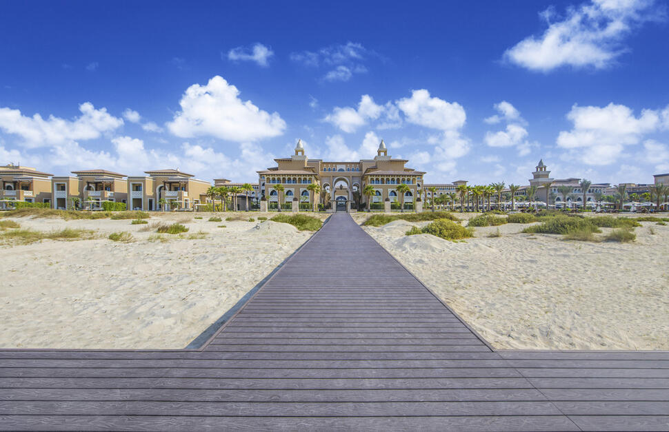 Rixos-Premium-Saadiyat-Island-7.jpg