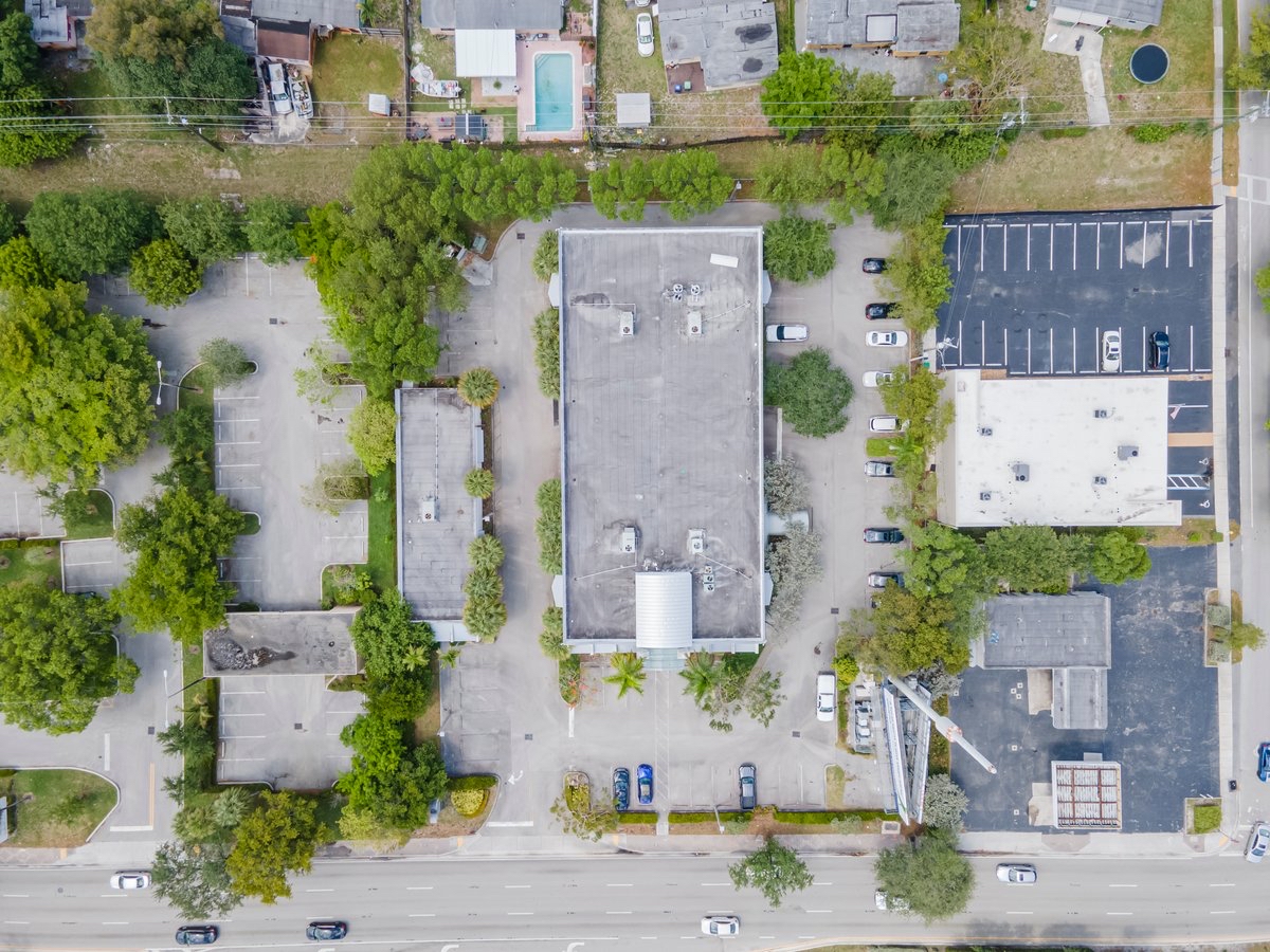 Real estate property located at 3625-3627 W Broward Blvd, Lauderhill, FL