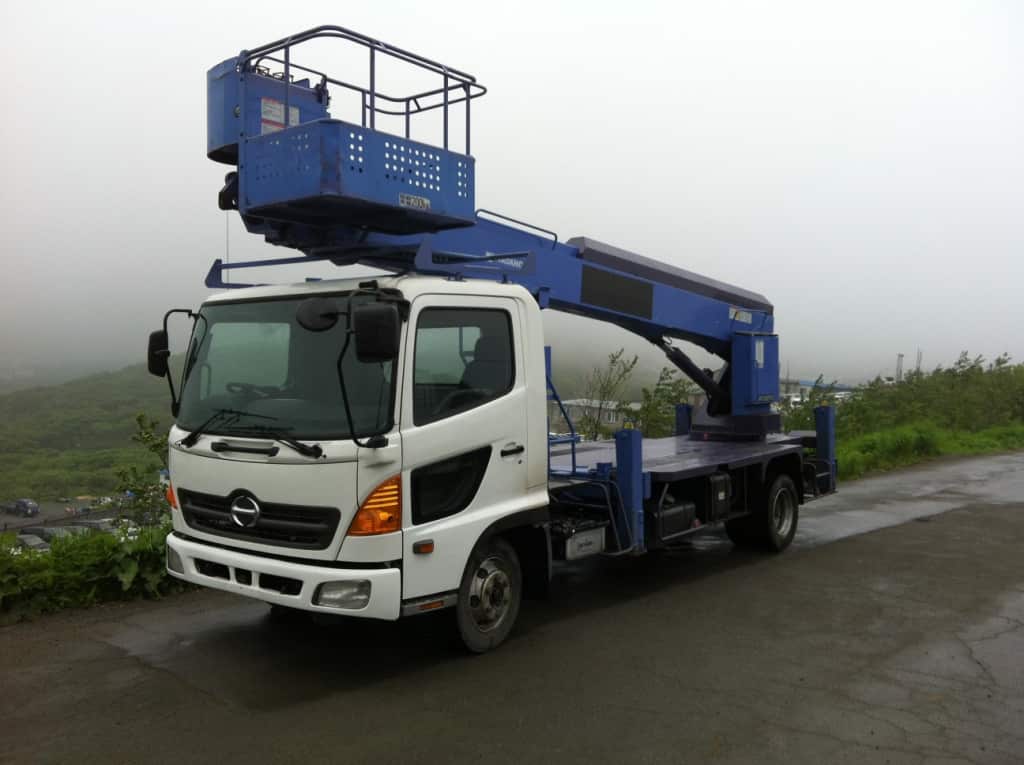 Автовышка АГП 24 метра AICHI SK-240 на базе Hyundai