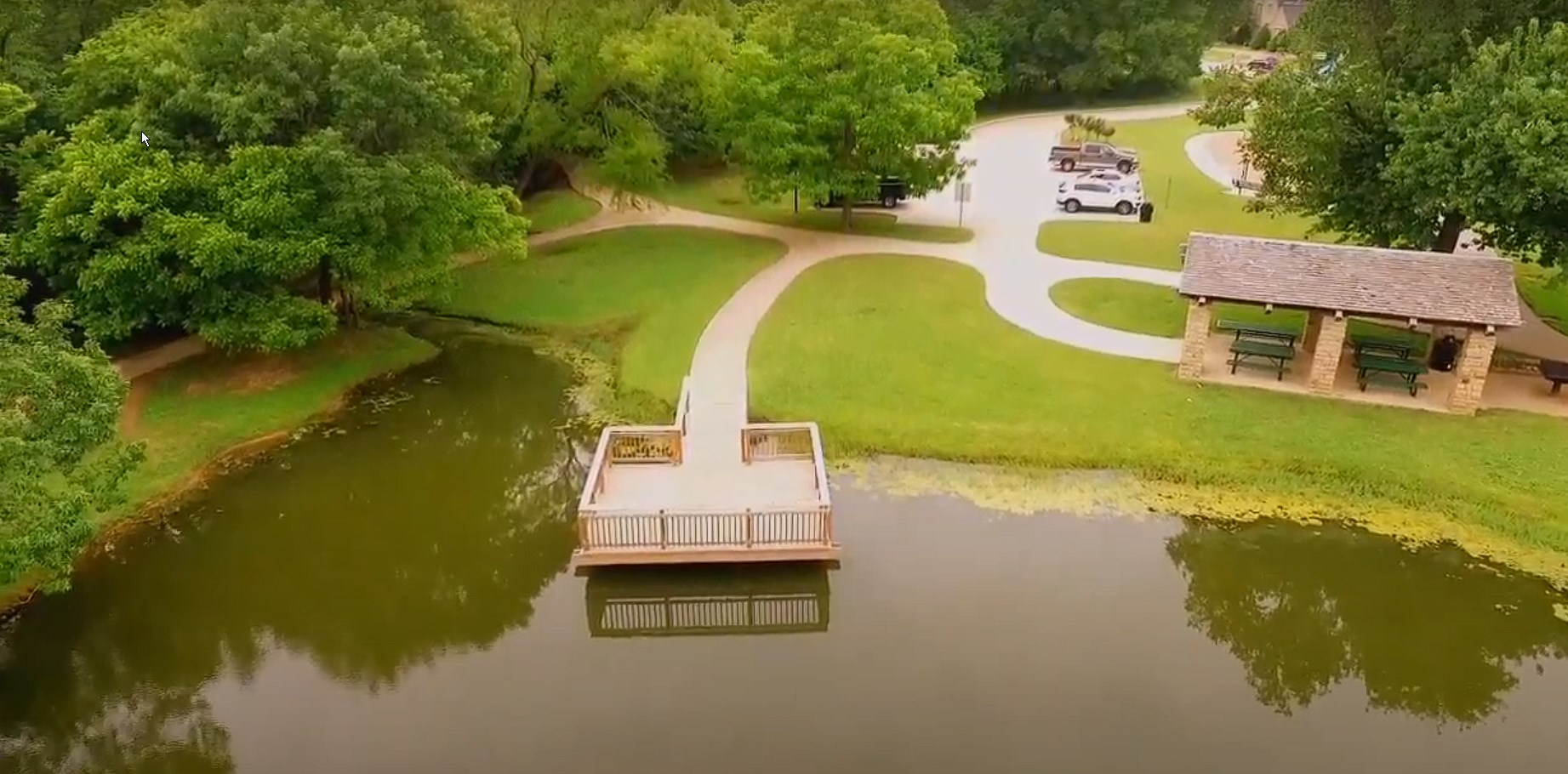Park with an overlook of a pond at the Colleyville Nature Center
