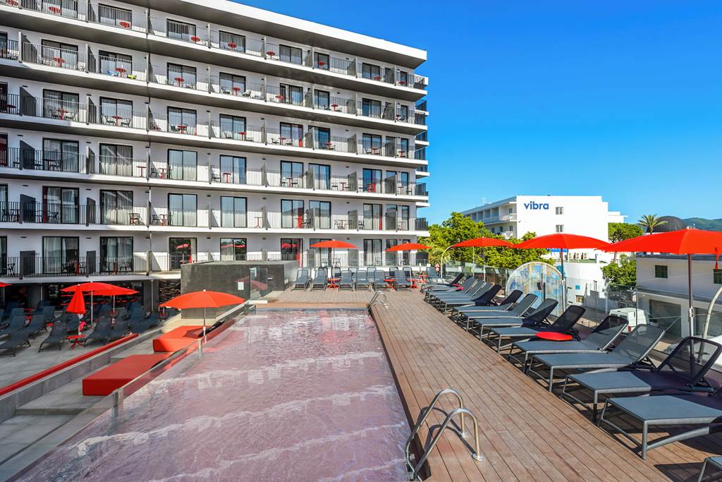 IBZ_1123_Hotel_Vibra_Piscis_1222_02.jpg
