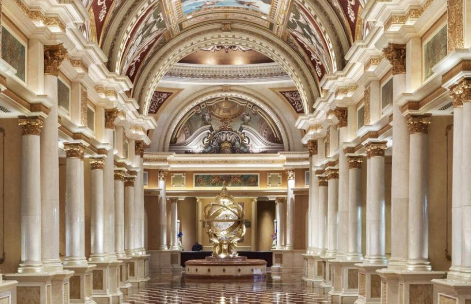 The-Venetian-Resort-Las-Vegas-12.jpg