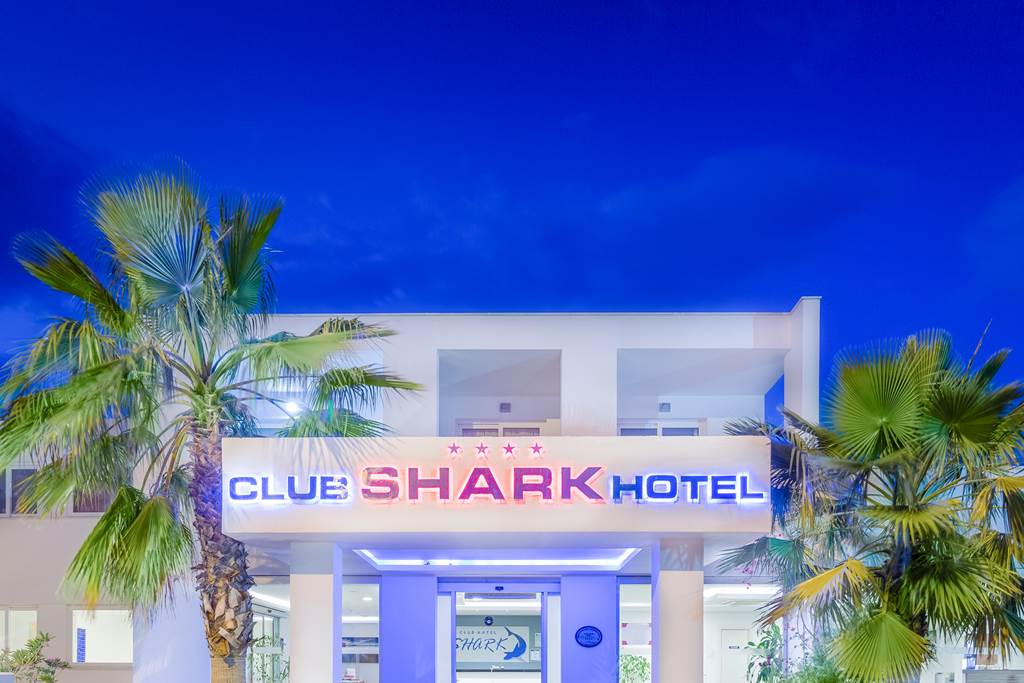 BJV_70850_Club_Shark_Hotel_0917_10.jpg