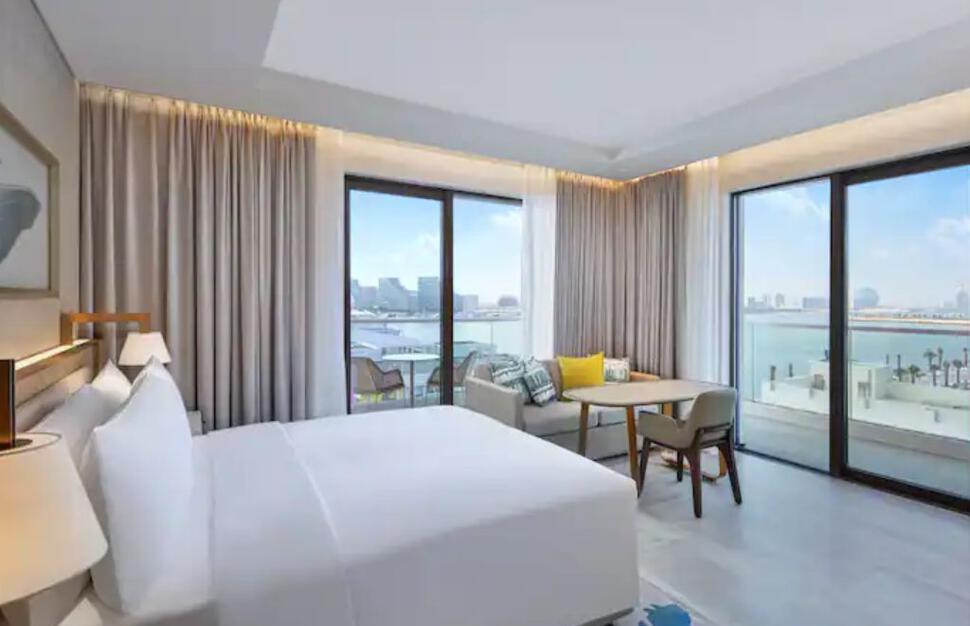 Hilton-Abu-Dhabi-Yas-Island-12.jpg