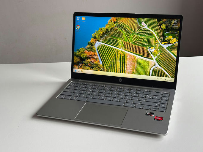 **HP 14-em0018nb (95R10EA)**
