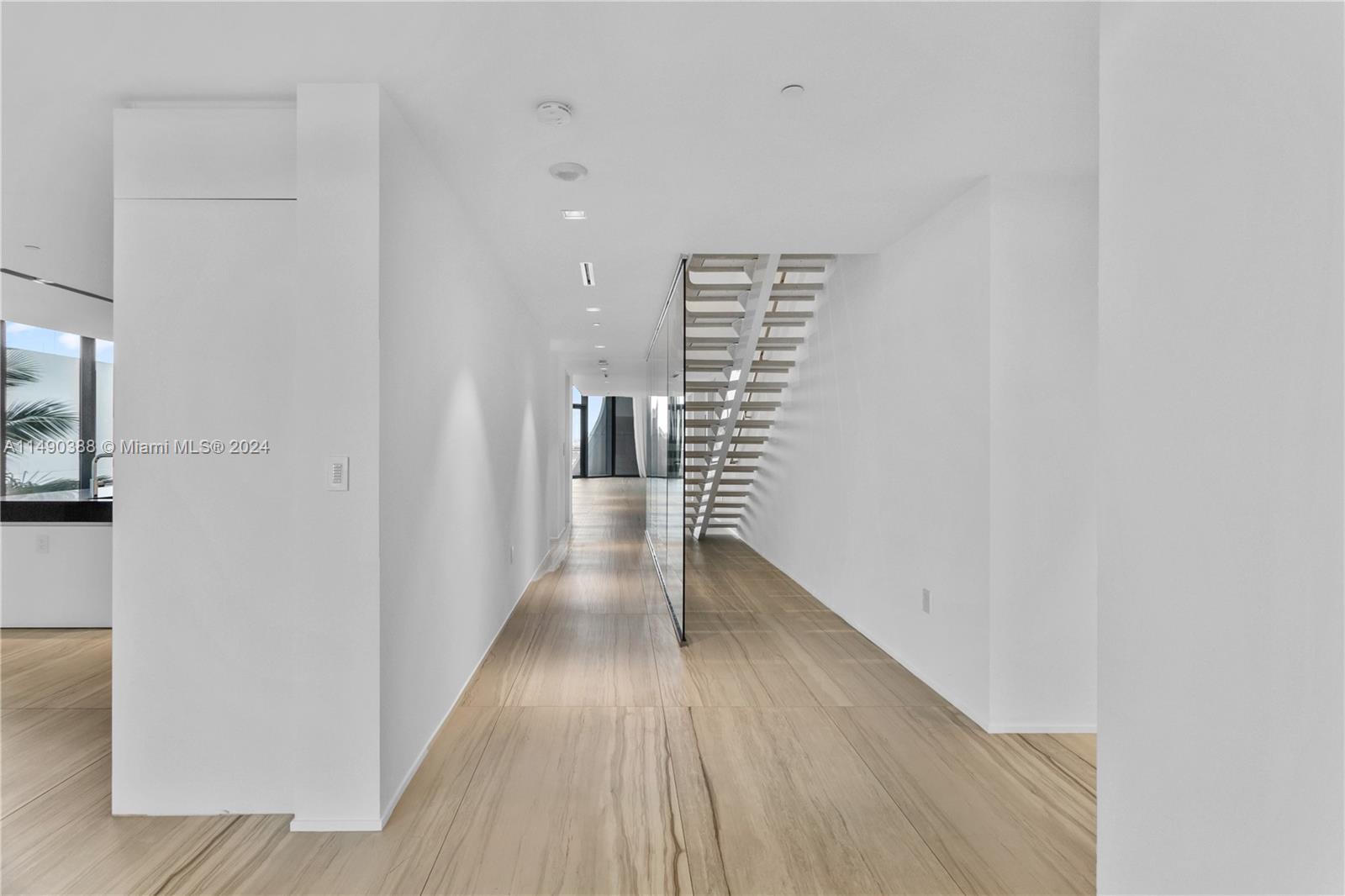 Real estate property located at 1000 Biscayne Blvd #1002, Downtown, Miami, Florida