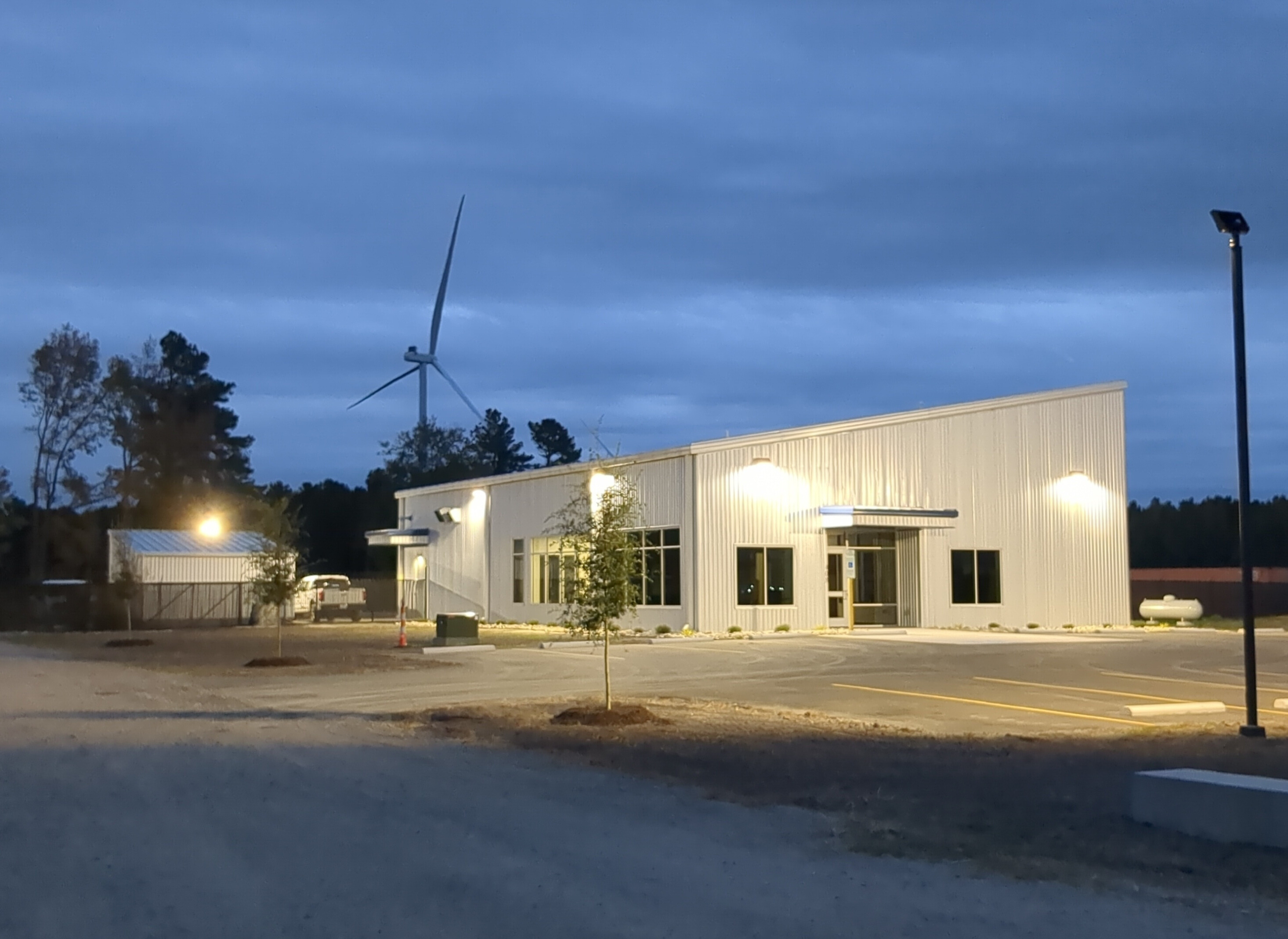 An image of Apex Timbermill Wind O&M Facility located in Edenton, North Carolina constructed by A. R. Chesson Construction