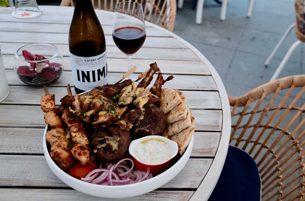 Sydney&#039;s Best and Busiest Entertainment Location Busy Restaurant Great Lease Great Rent