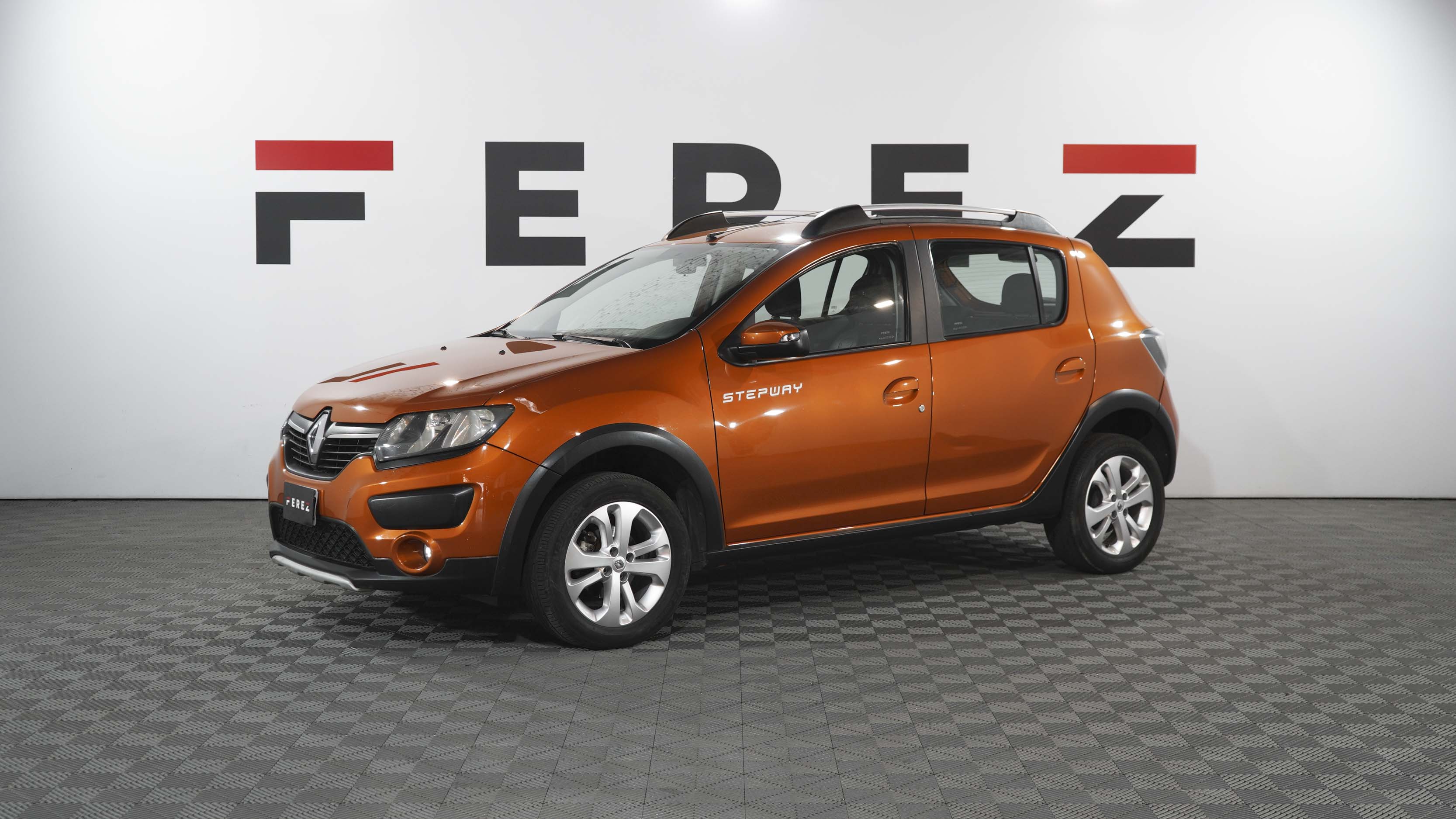 renault SANDERO STEPWAY 1.6 PRIVILEGE MT