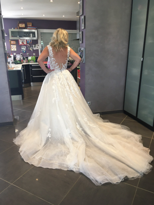 MISS KELLY -44, 46 thumbnail 2