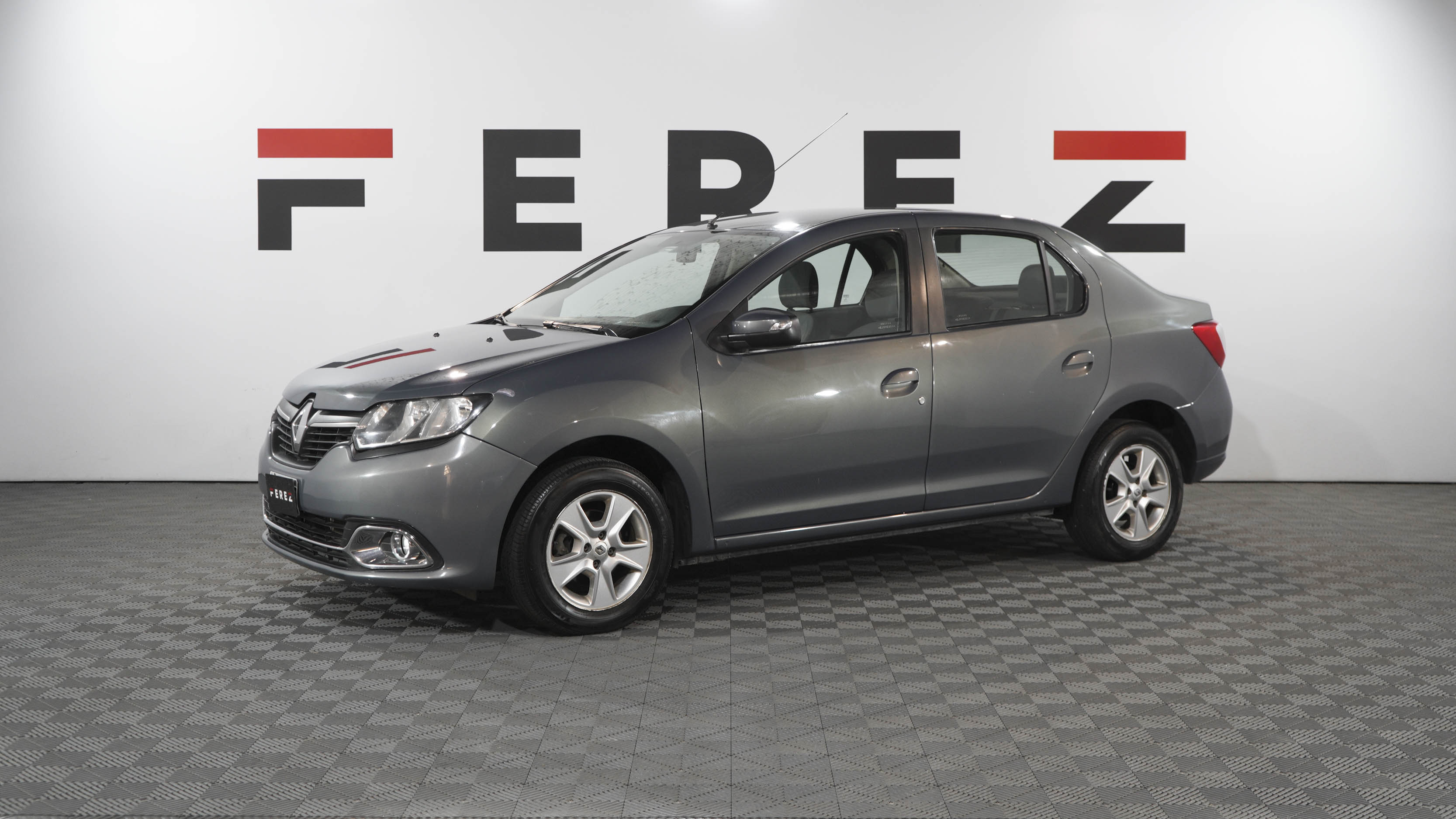 renault LOGAN 1.6 PRIVILEGE 16V MT