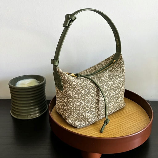 【FWRD 7折】 Loewe 全线参加