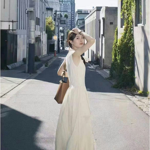 【开始断码】Toteme 夏日断货王，香草色连衣裙补货