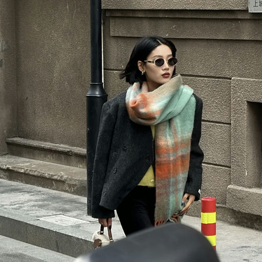 Acne 围巾，新色4折