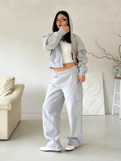 【仅$36，免运】miu系招牌卫衣